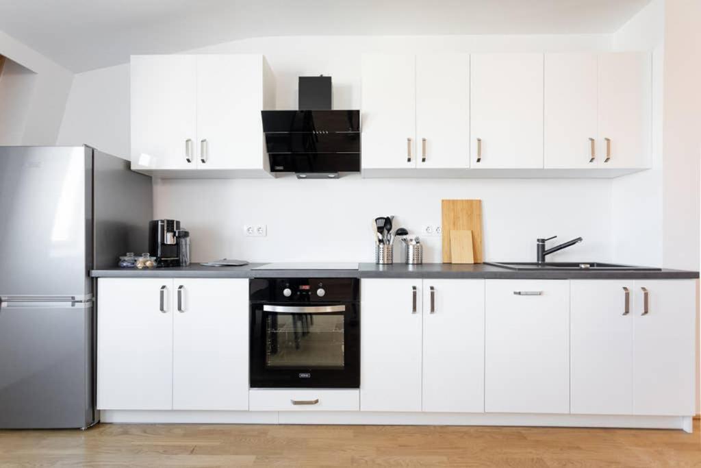 Skyline Penthouse L Lf44 Appartement Wenen
