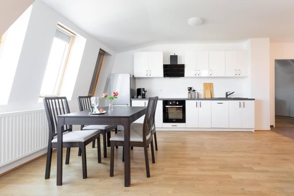 Skyline Penthouse L Lf44 Appartement Wenen
